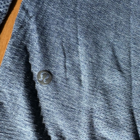 Lululemon metal vent hoodie midnight shadow/tempest blue size small - Picture 3 of 5